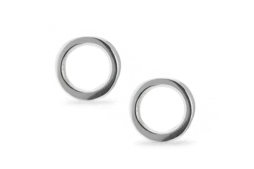 Round earrings
