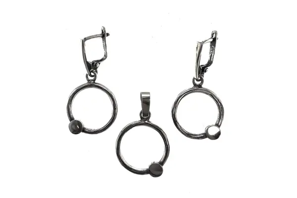 Round exclusive set