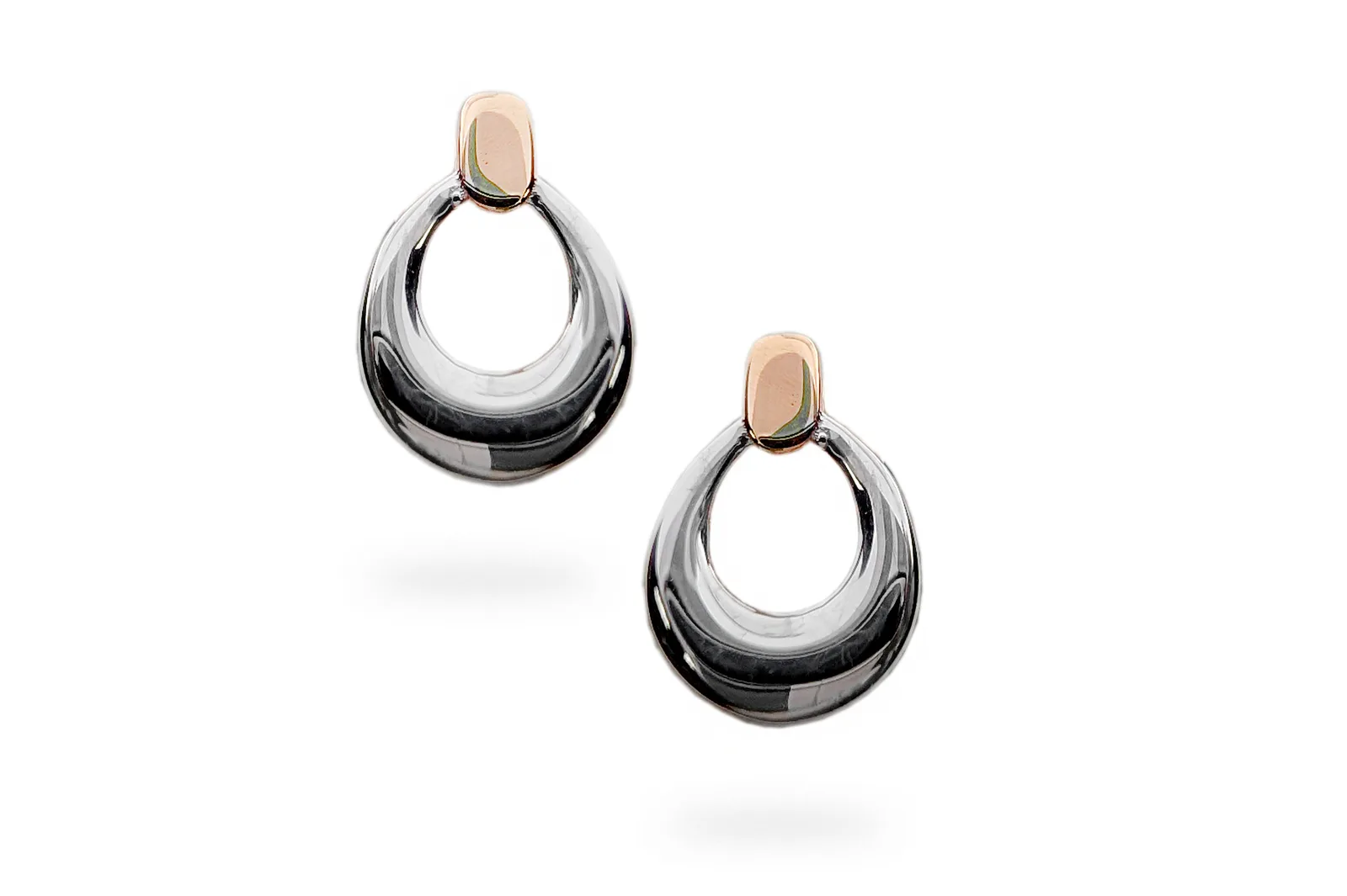 Gold earrings