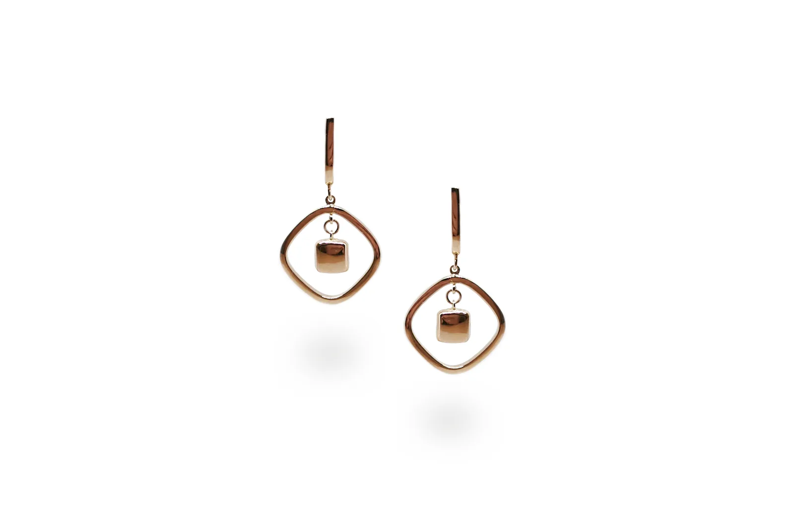 Golden earrings AU19549