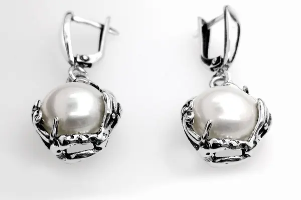 Earrings with cultivated pearl A1774350980