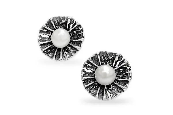 Earrings with cultivated freshwater pearl A3162350530