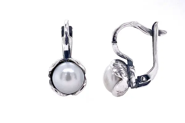 Pearl Earrings "Sprouts"