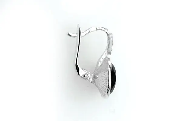 Earrings with Crystal