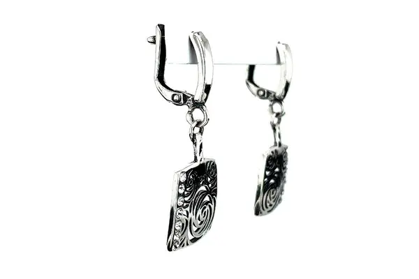 Earrings with Crystal