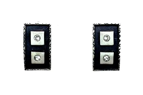 Earrings with Crystal