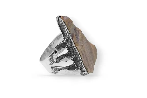 Complect with Chalcedony