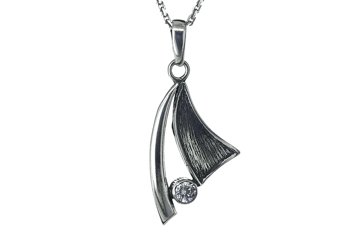 Pendants with Cubic Zirconia P1898350310