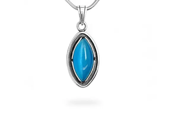 Pendant with Cat eye
