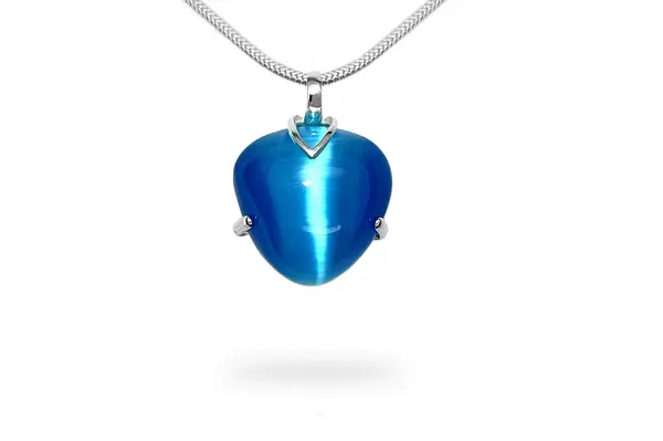 Pendant with Cat eye
