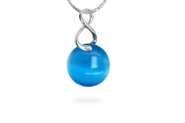 Pendant with synthetic stone with cat's eye effect P1667300550