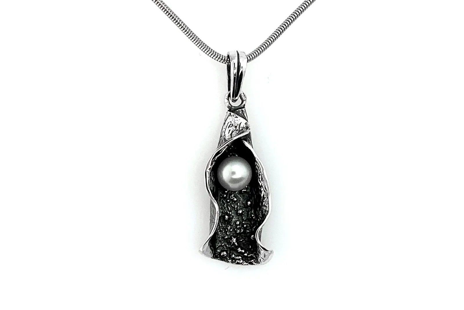 Cultured Pearl Pendant P0000350500