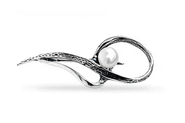 Brooch with Cultivated Pearl SA108500310