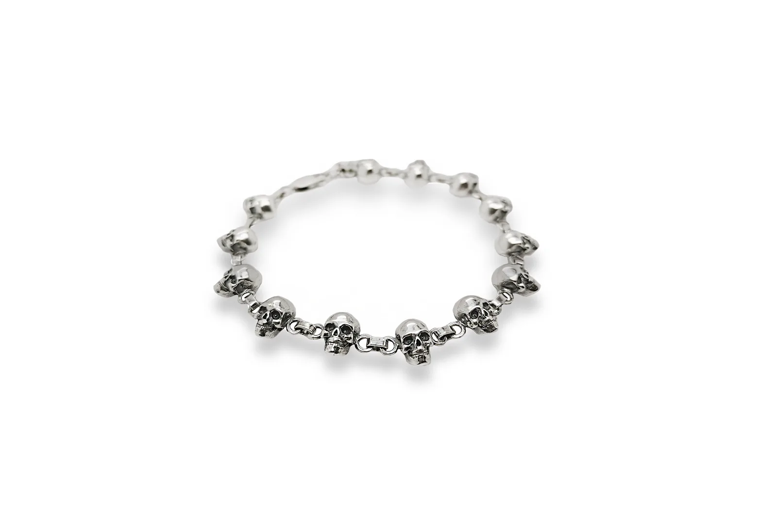 Silver bracelet - Skulls
