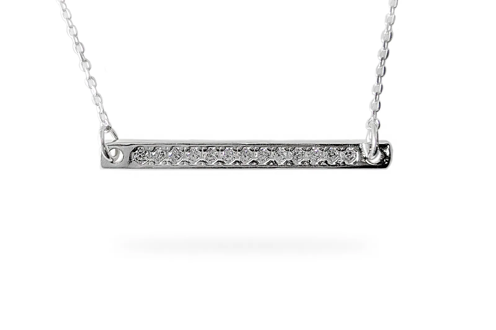 Silver chain with Zircons