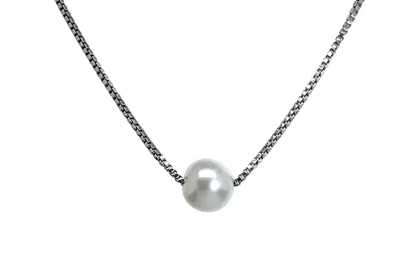 Rhodium plated Necklace with Cultured Pearl