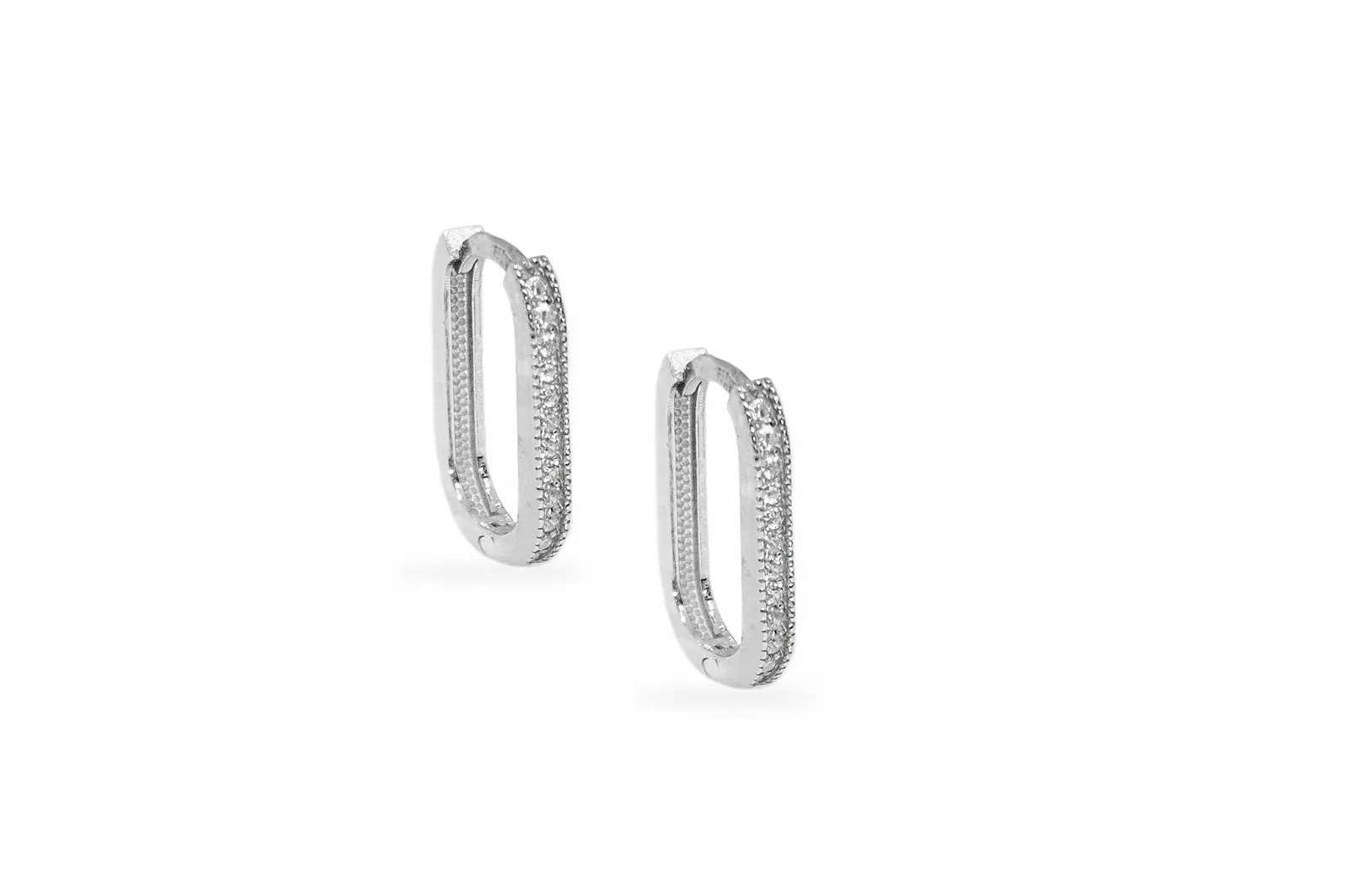 Oblong silver hoops with Zircons