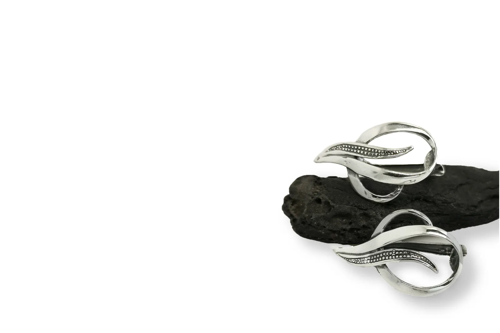 Silver earrings - Leaves