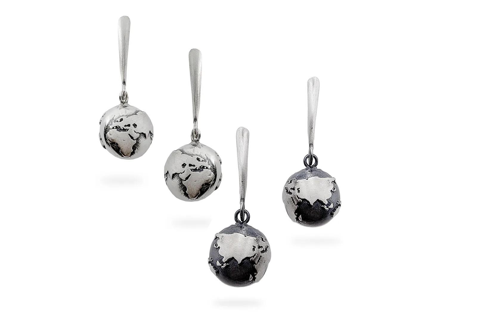 Silver earrings - World