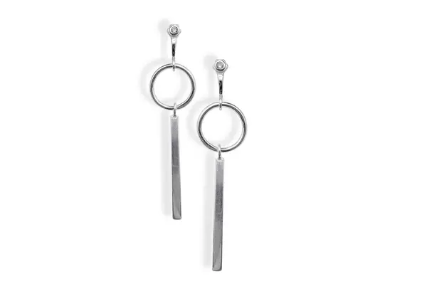 Silver earrings with Zircon