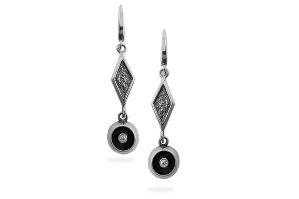 Silver earrings with Zircon