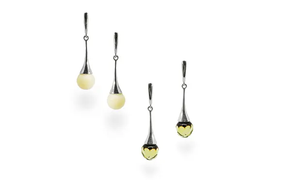 Silver earrings with Amber