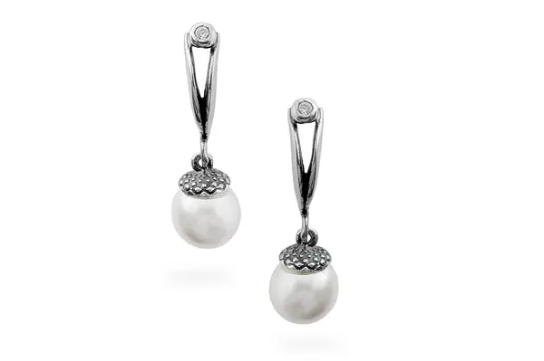 Silver earrings with Pearls