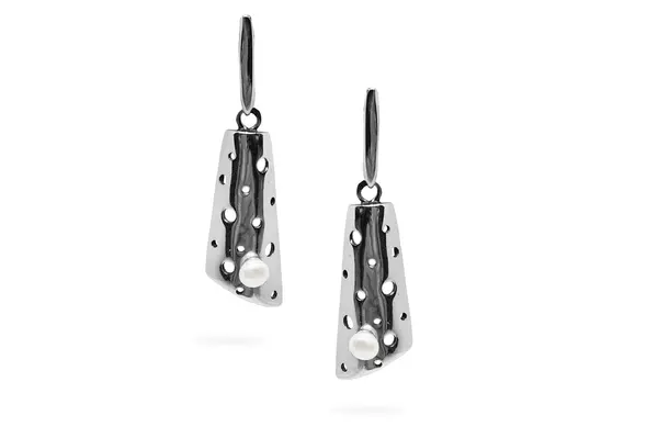 Silver earrings with Pearls