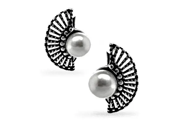 Silver earrings with pearls AU0000400490