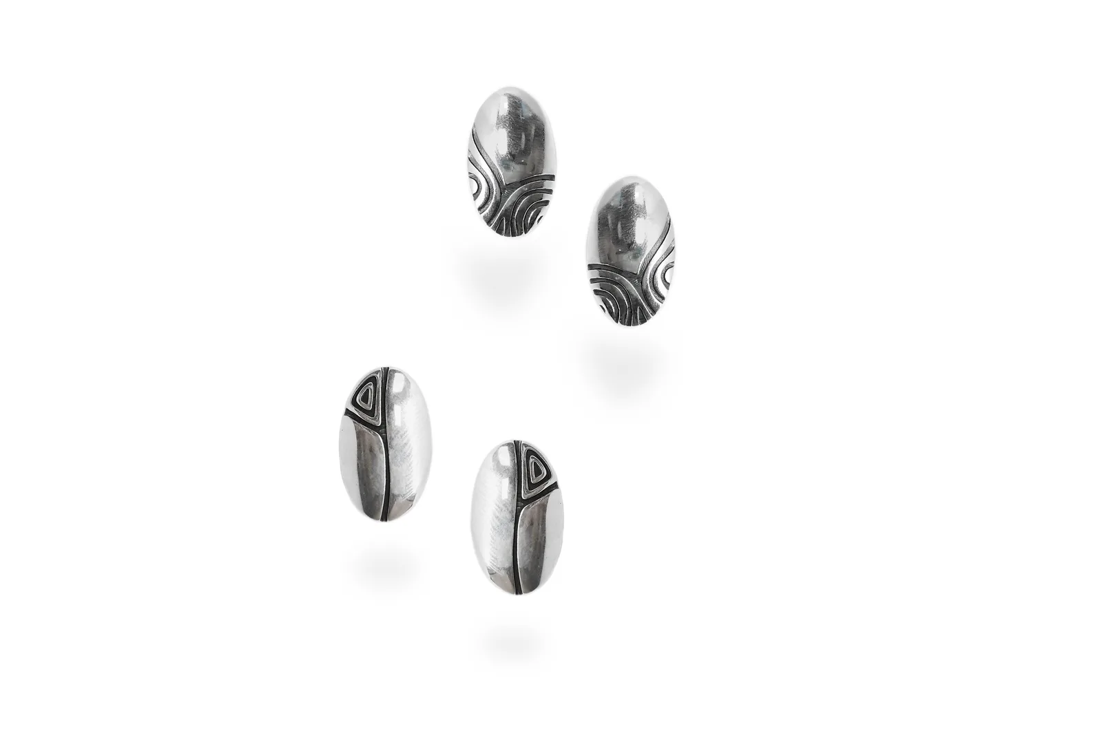 Silver earrings with print