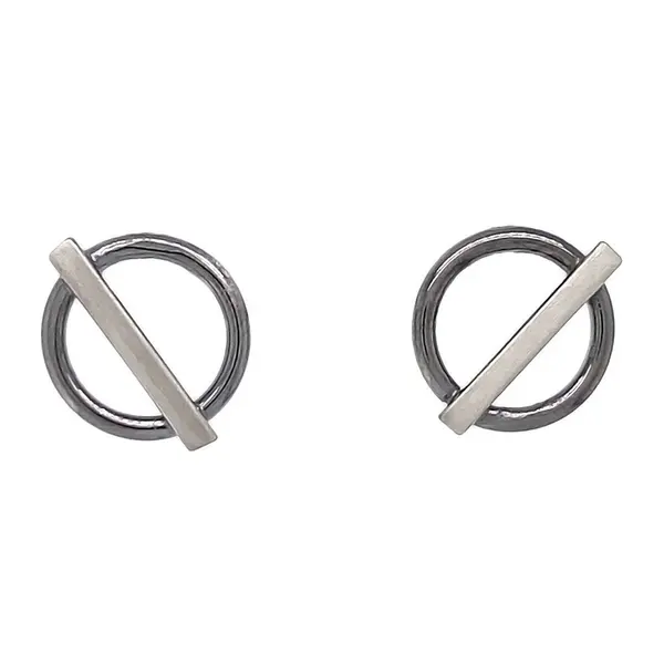 Silver earrings with a plate