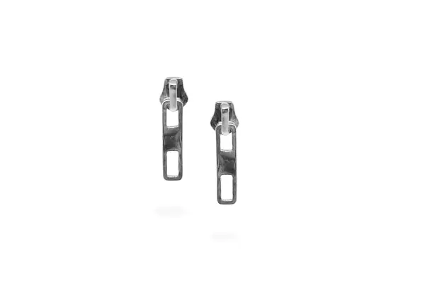 Silver earrings - Zippers