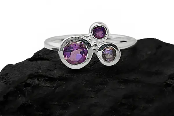 Silver ring with Amethyst
