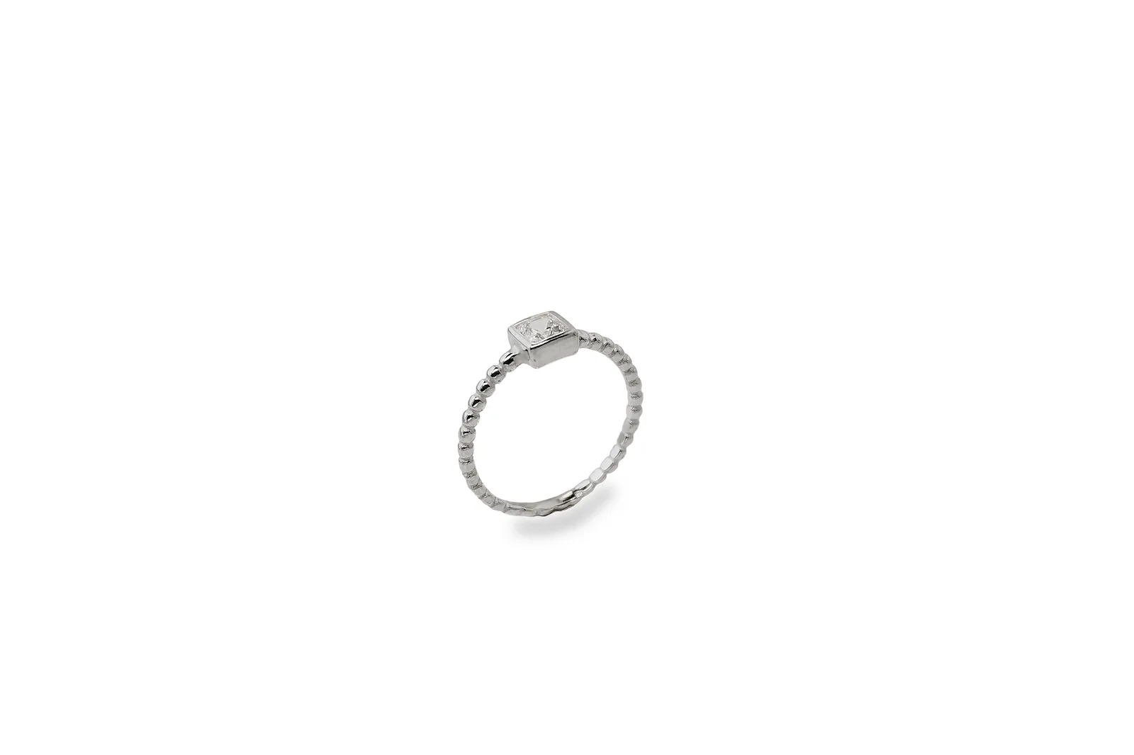Silver ring with Zircon
