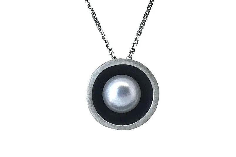Pearl Pendant P1743350310