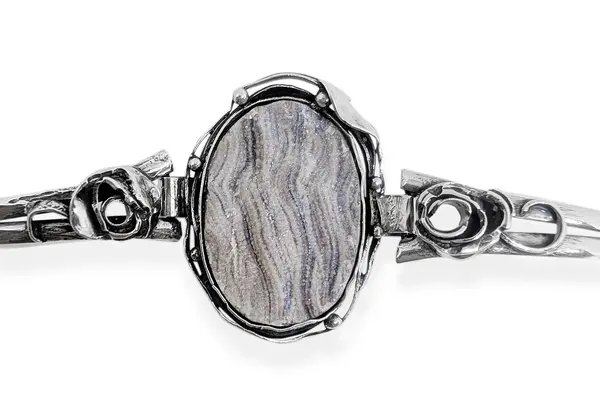 Exclusive bracelet with Chalcedony