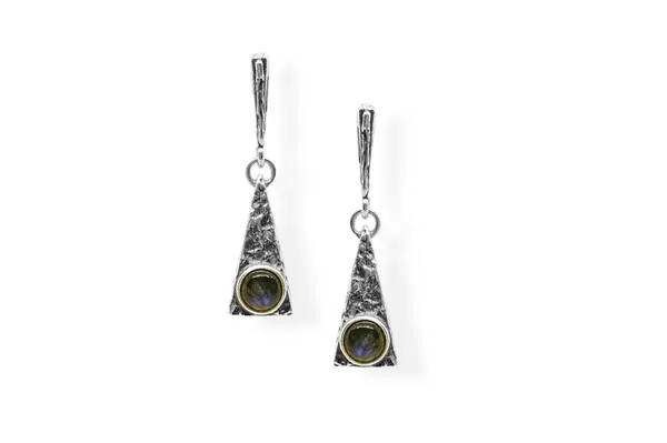 One-of-a-kind earrings - Pyramids