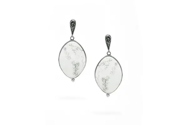 One-of-a-kind earrings with Agate
