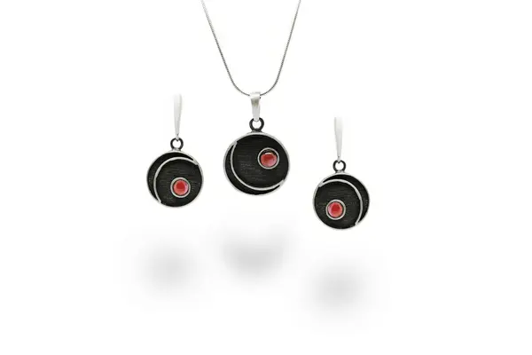 Exclusive set with Garnets