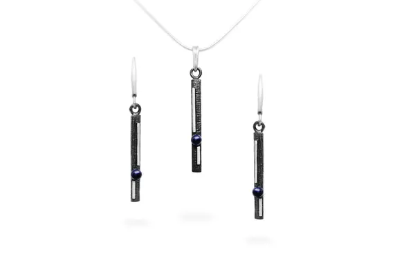Exclusive set with Blue Pearls
