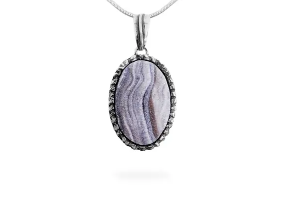 Exclusive pendant with Chalcedony