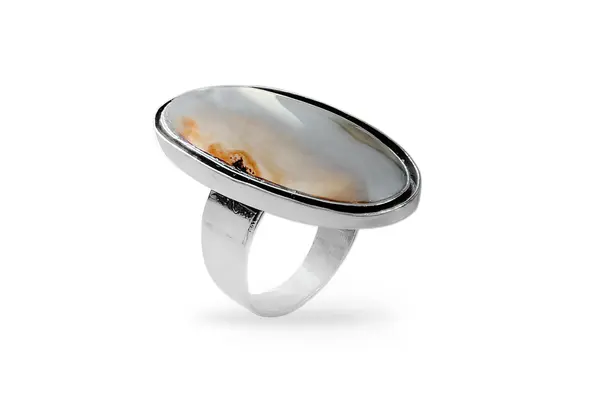 Exclusive ring with Agate