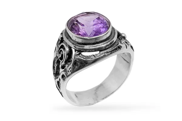 Silver ring with Amethyst