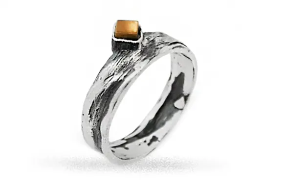 One-of-a-kind ring with Hematite