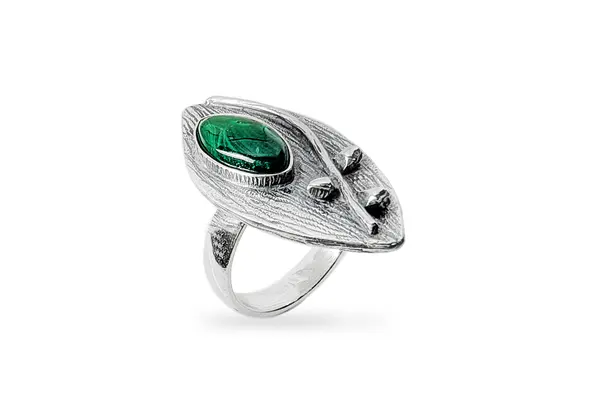 Exclusive ring with Malachite