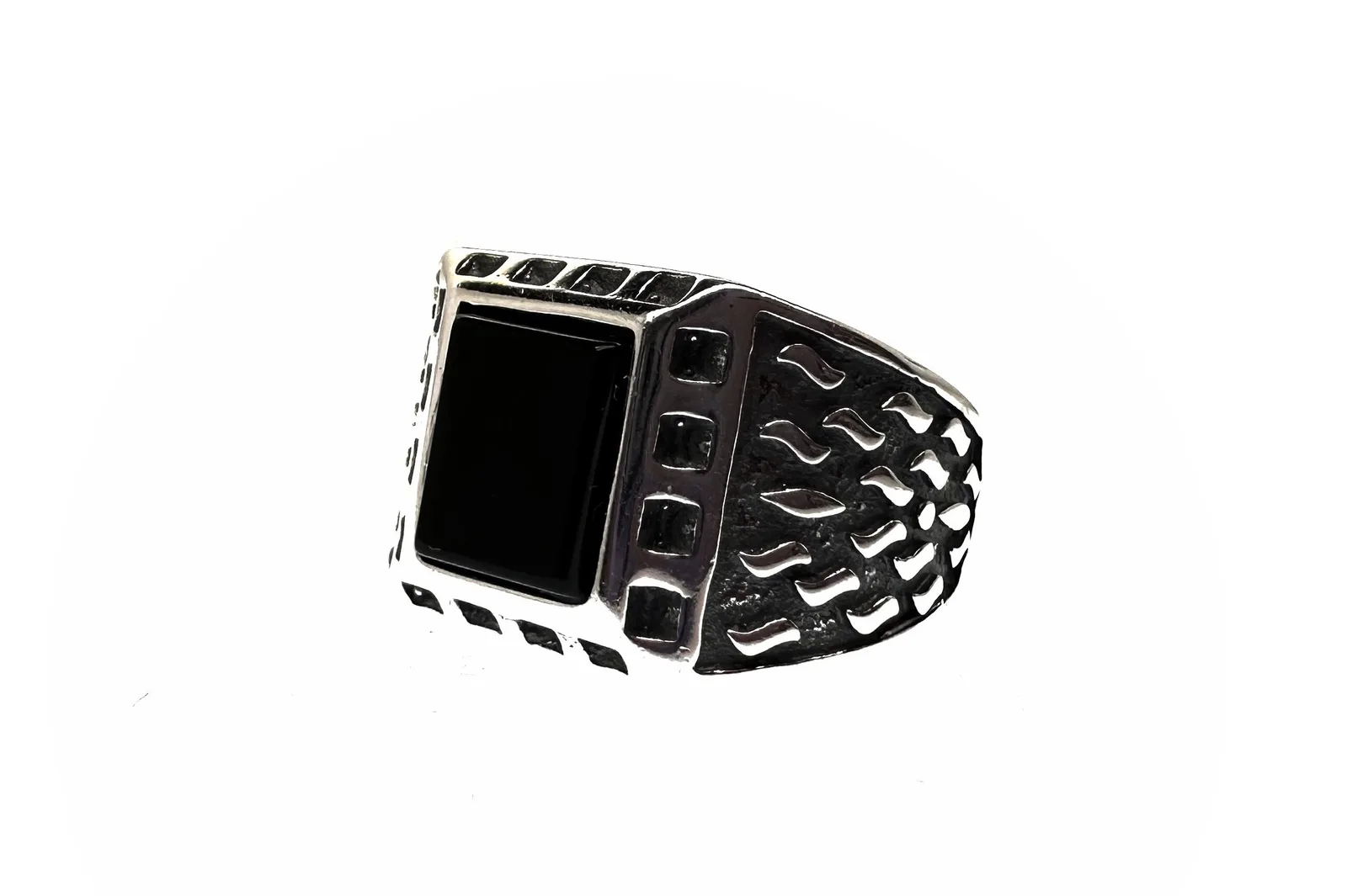Silver ring with Onyx Ž0000350750