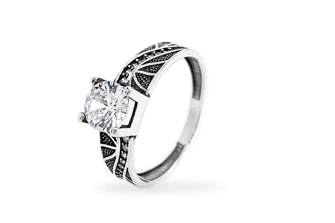 Ring with Cubic Zirconia Z2071500210