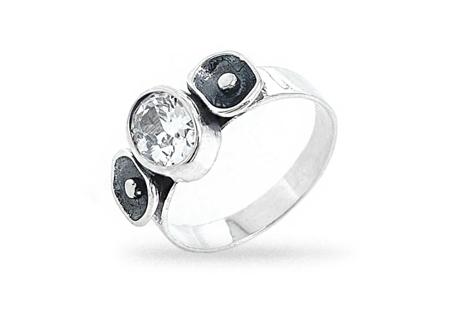 Cubic Zirconia Ring Z2083400350